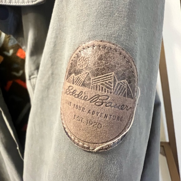 Eddie Bauer - Men’s Size Large Jacket - Picture 3 of 6